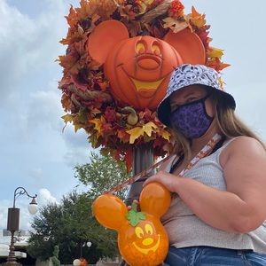 Meet your Posher, Candace